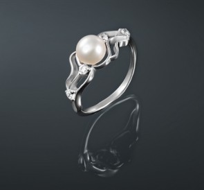 Серебряное кольцо с жемчугом к-130098: белый пресноводный жемчуг, серебро 925°
